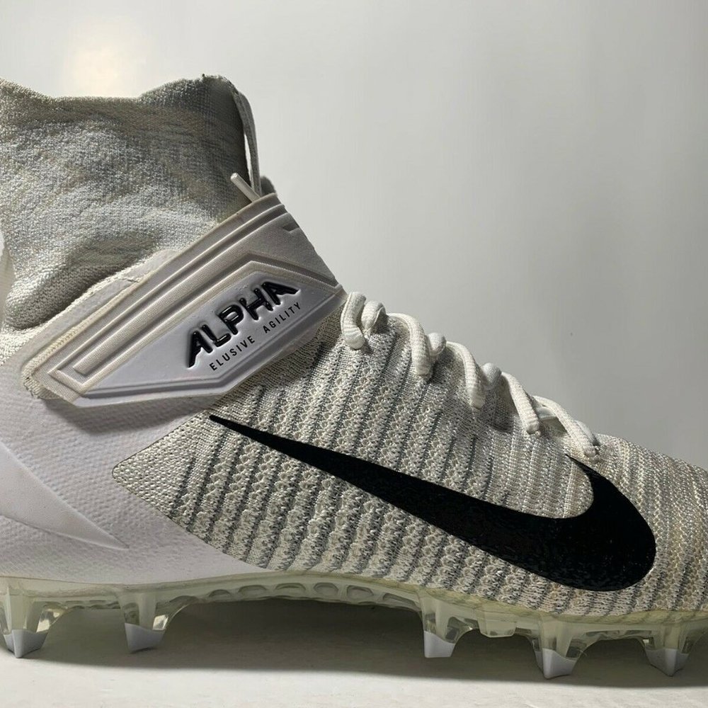 Men's Nike Alpha Menace Elite 2 Football Cleats AO - Picture 2 of 5